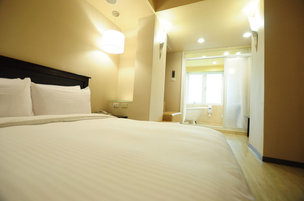 Kindness Hotel Shinkuchan Kaohsiung Dış mekan fotoğraf