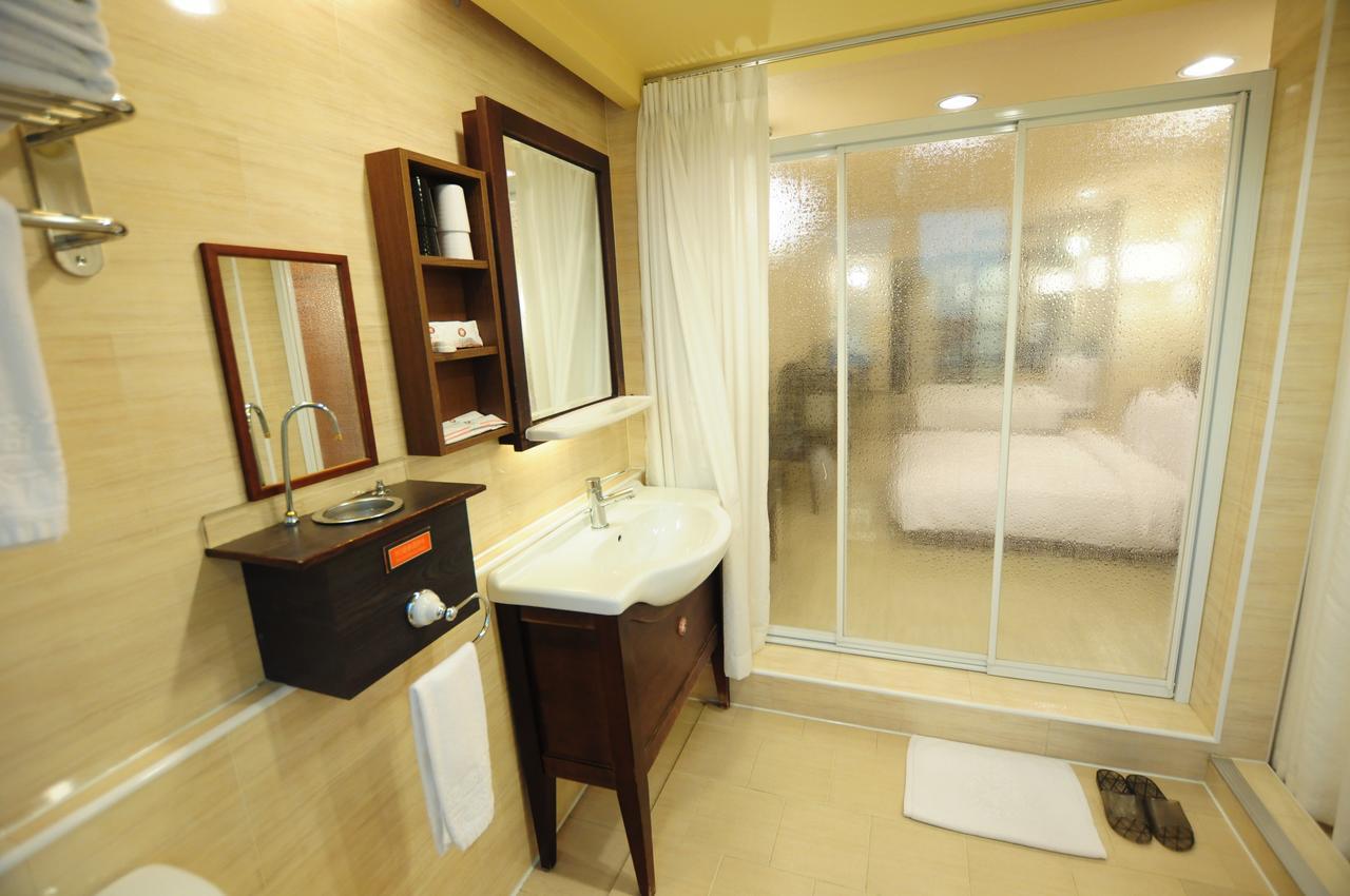 Kindness Hotel Shinkuchan Kaohsiung Dış mekan fotoğraf